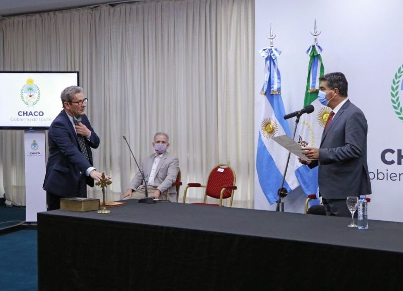 Capitanich a Lineras y Romero: cumplir metas, no a los conflictos y construir consensos