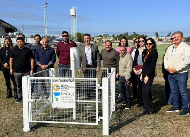 Uncaus inauguró un pluviómetro en convenio con el Servicio Meteorológico Nacional