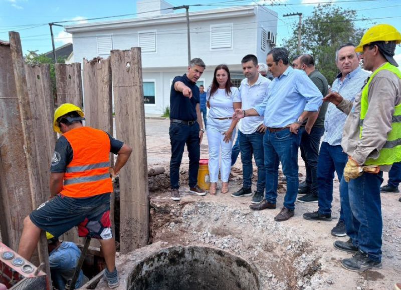 El Gobierno provincial avanza con obras del Plan de Saneamiento Ambiental en Sáenz Peña