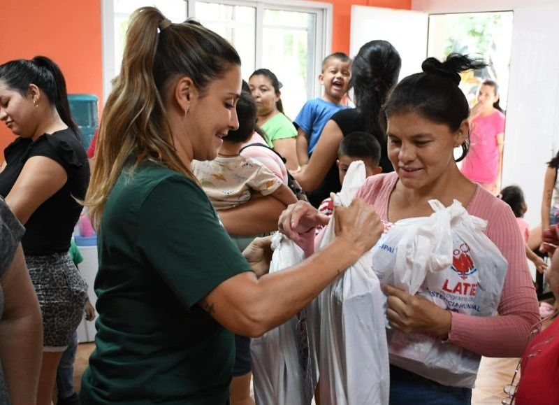 La Municipalidad de Laguna Blanca abona la Ayuda Escolar y garantiza los haberes de enero