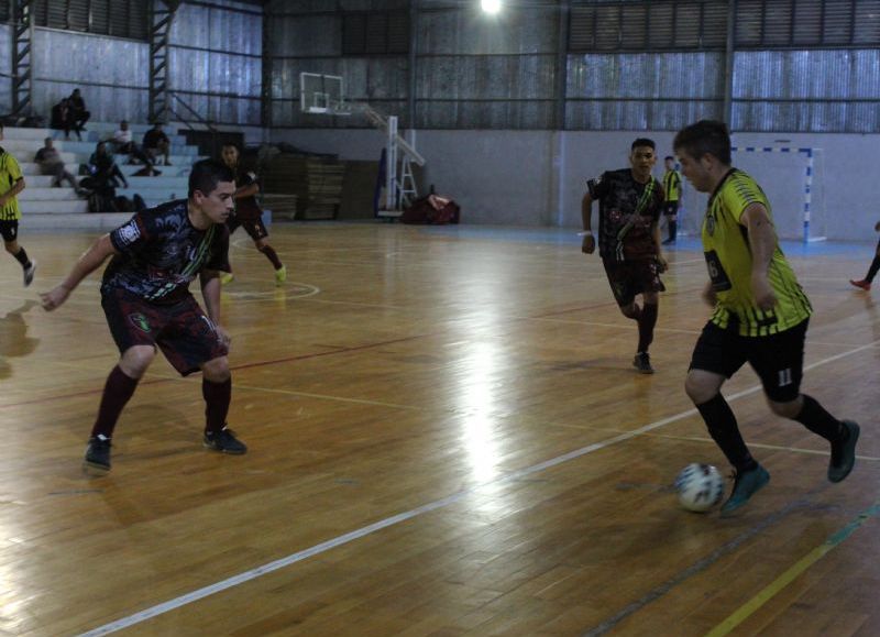Futsal: la final del Regional de Clubes será entre La Murga y Ruti