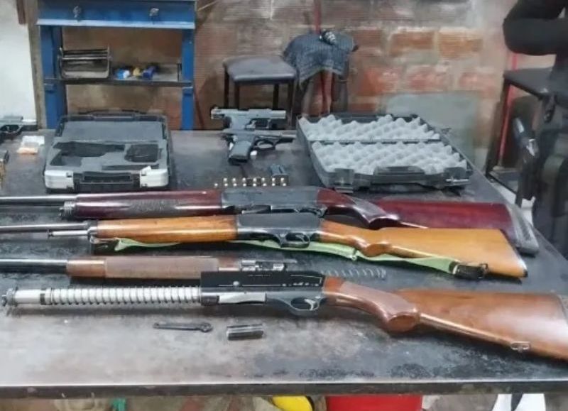 Un joven armado se atrincheró en un local comercial de Resistencia