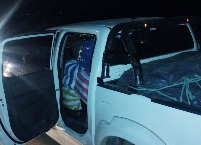Demoraron una camioneta con más de 200 pares de calzados de contrabando en Castelli