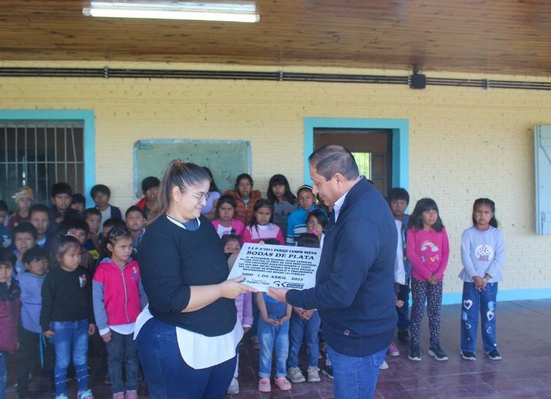 El Municipio de Pampa del Indio continúa fortaleciendo el vínculo con las escuelas