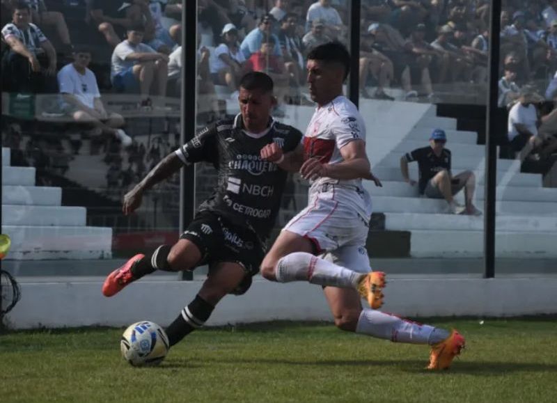 For Ever igualó con Morón y selló su clasificación al Reducido