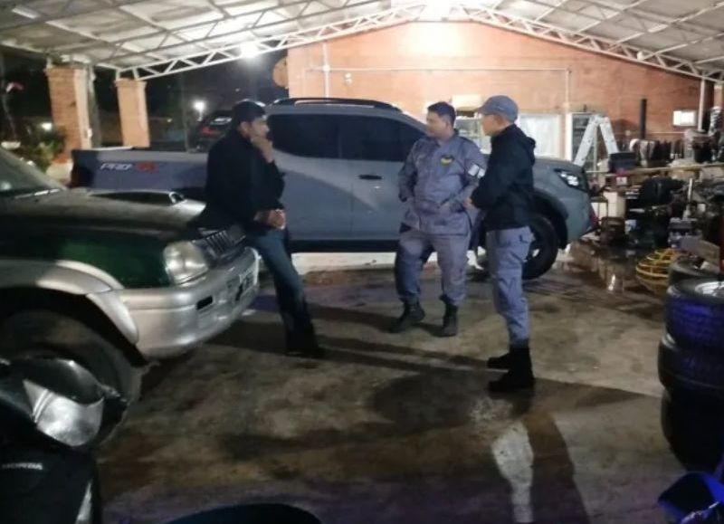 Delincuentes ingresaron a una casa en Resistencia, ataron a la familia y se llevaron millones de pesos