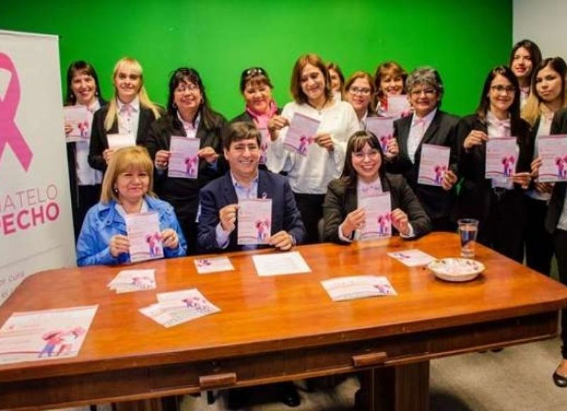 Se presentaron las actividades por el Mes de la Lucha contra el Cáncer de Mama
