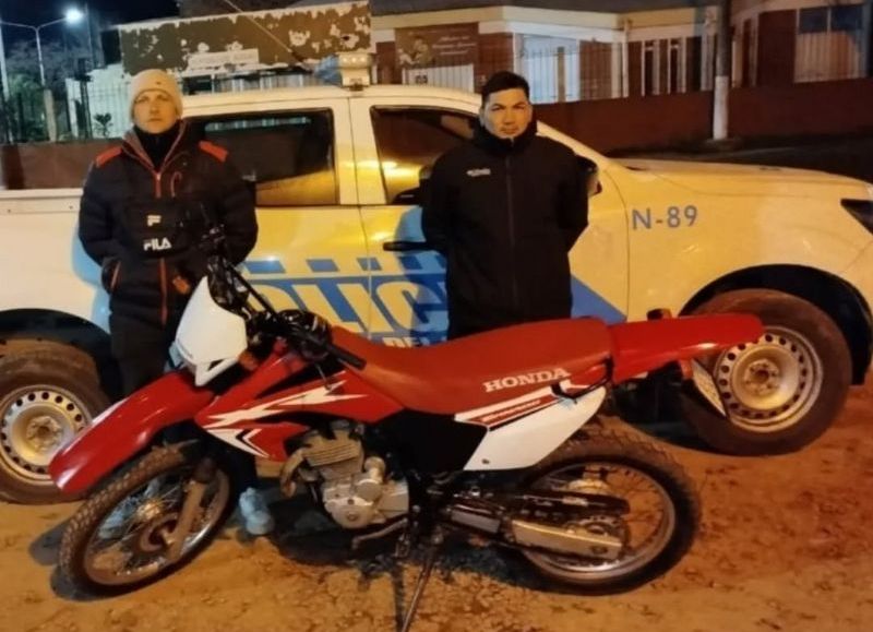 Recuperan motocicleta robada que intentaban comercializar en Resistencia