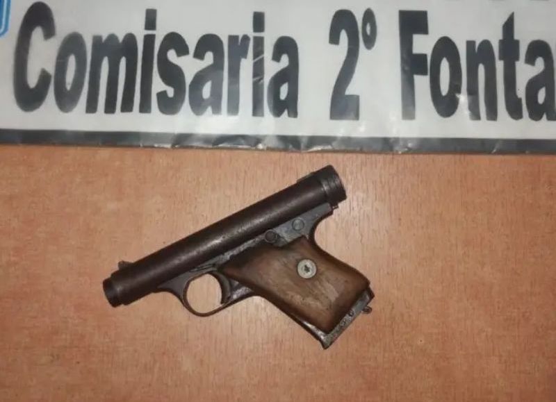 Detuvieron a un hombre que golpeó y amenazó con un arma a su expareja en Fontana
