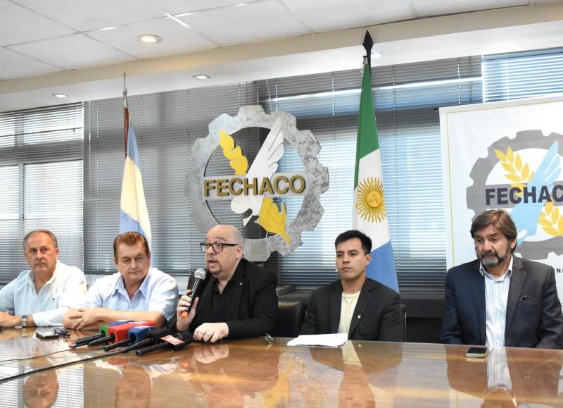 Producción y Fechaco anunciaron actividades conjuntas durante la Fiesta Nacional del Algodón