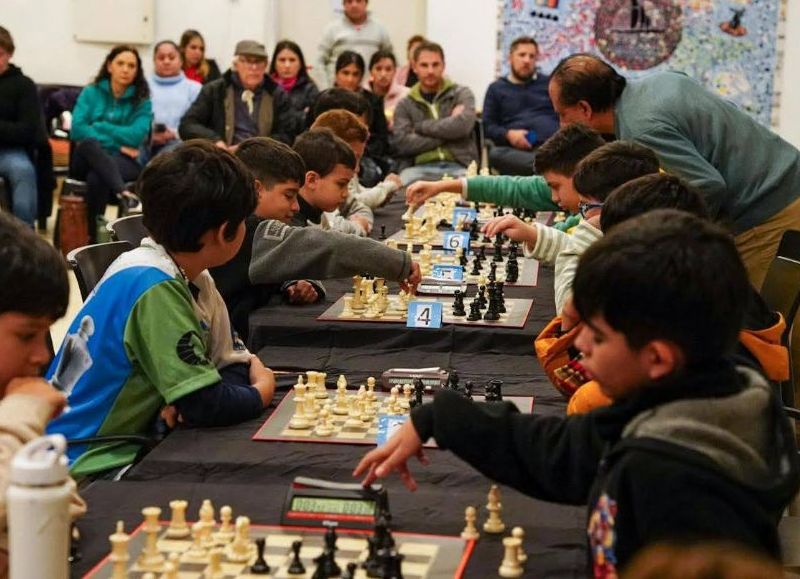 Continúa Liga Municipal de Ajedrez en Barranqueras