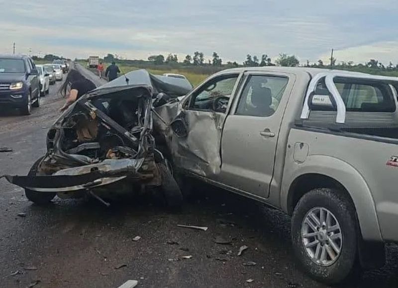 Un sargento del Servicio Penitenciario falleció tras un choque múltiple fatal en Sáenz Peña