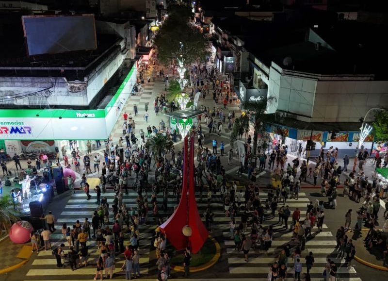 La Cámara de Comercio destacó el “éxito” de la “Noche de las Peatonales” en Resistencia