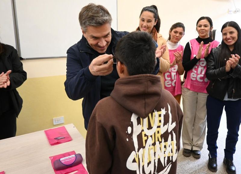 Más de 3.000 niños accedieron a sus lentes gratuitos en toda la provincia