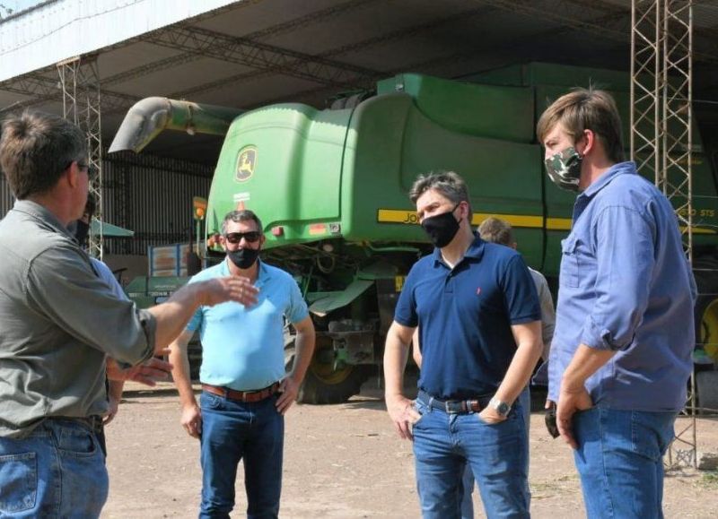 Zdero recorrió localidades del interior para reunirse con intendentes y emprendedores