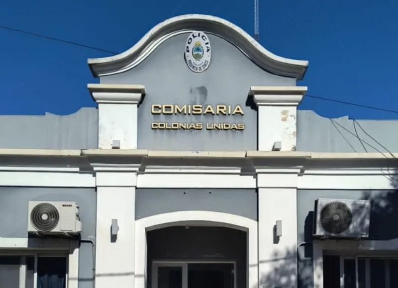 Escándalo policial: un oficial hirió a otro en la comisaría de Colonias Unidas y quedó detenido