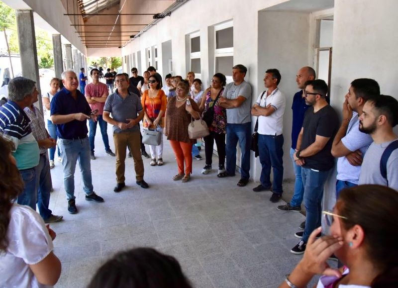 El Gobierno provincial constató el avance de obras en la E.E.P. 10 de Colonia Benítez