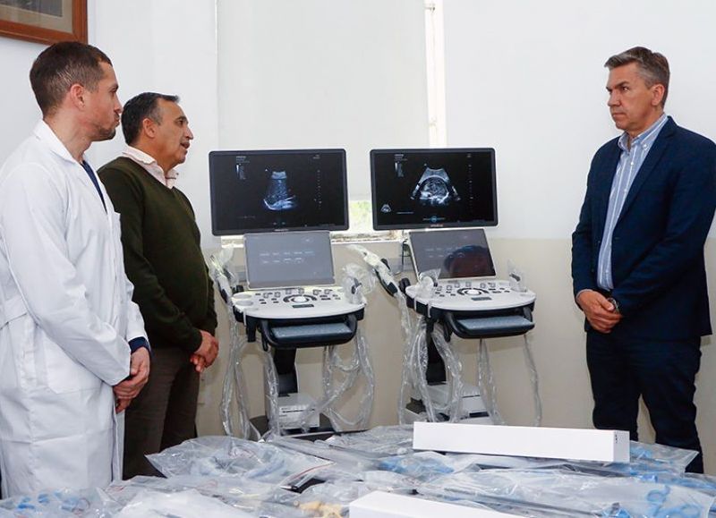 El Gobierno provincial entregó equipamiento de alta tecnología al hospital Perrando