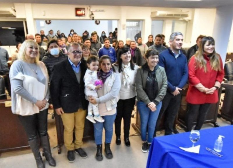 El Poder Legislativo reconoció a la Fundación Gastón