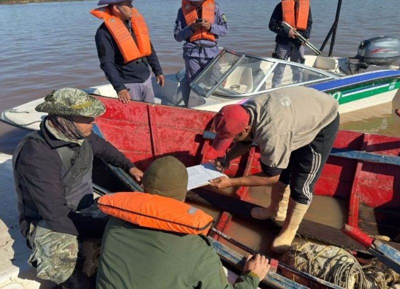 La Policía del Chaco reforzó controles fluviales en Puerto Vilelas con nuevos operativos del Plan Paraná