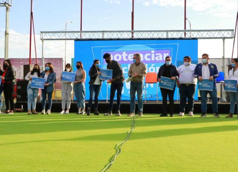 Presentaron el programa "Potenciar Inclusión Joven" que llegará a más de 3500 beneficiarios