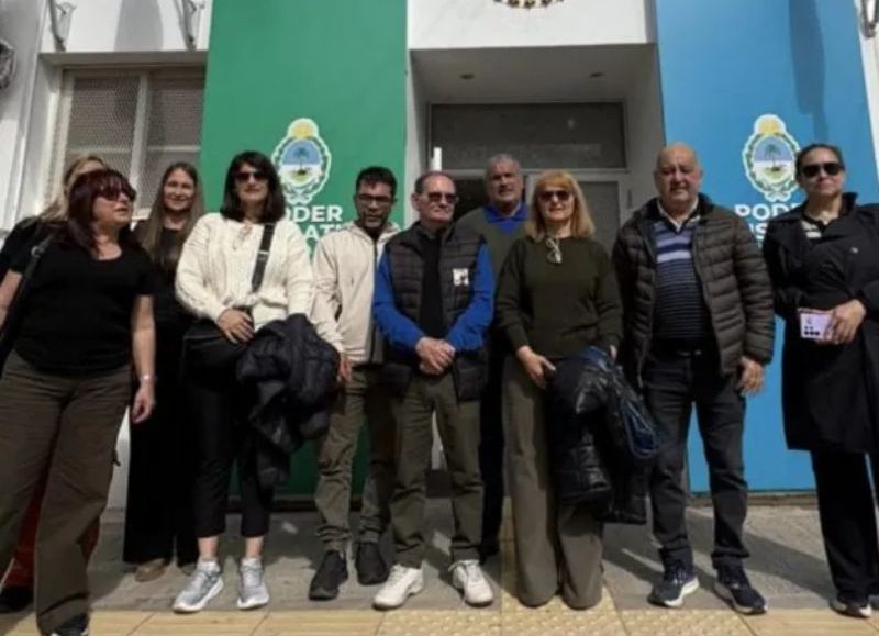 Gremios docentes solicitaron la cláusula gatillo en la Legislatura