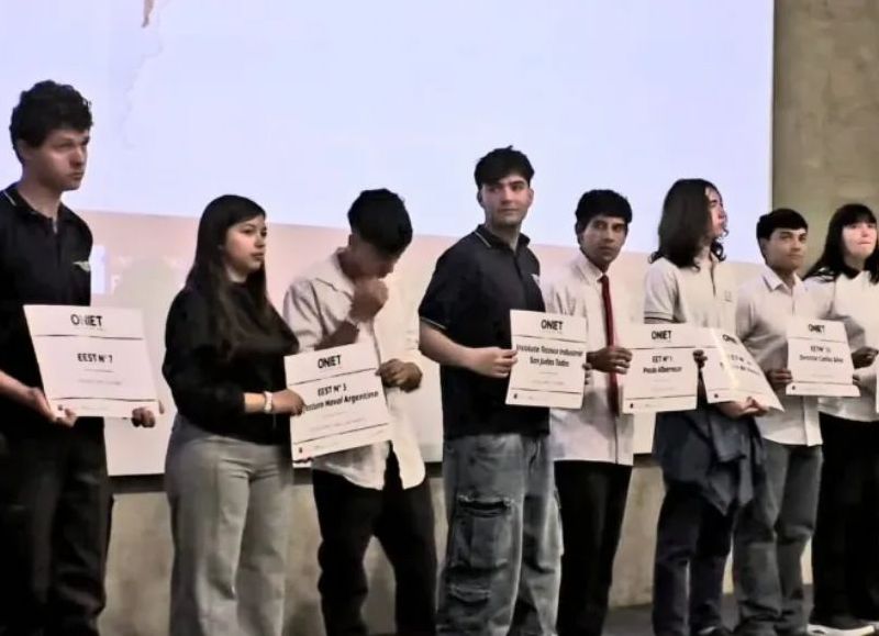 Estudiantes se destacaron en las Olimpiadas Nacionales de Informática