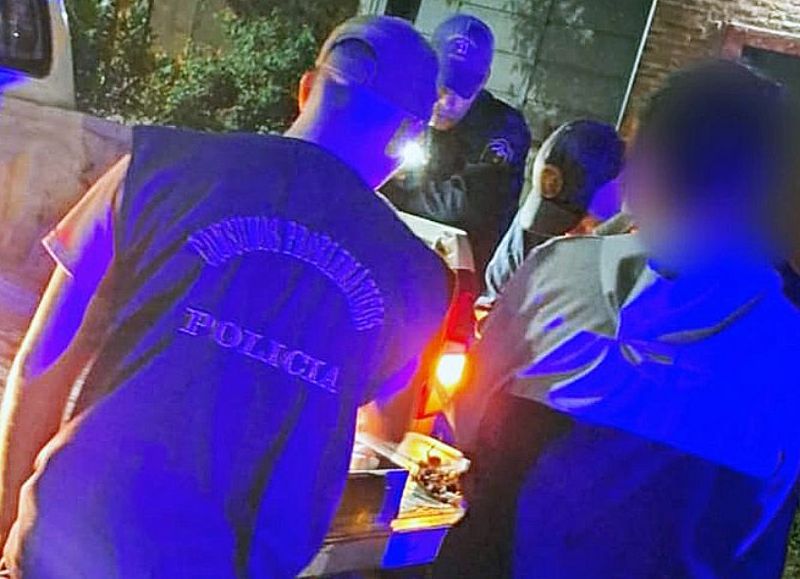 Resistencia: detienen a un hombre acusado de fotografiar desnuda a la hija de su expareja