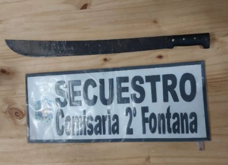 Dos detenidos por agredir a machetazos a un hombre en una plazoleta de Fontana