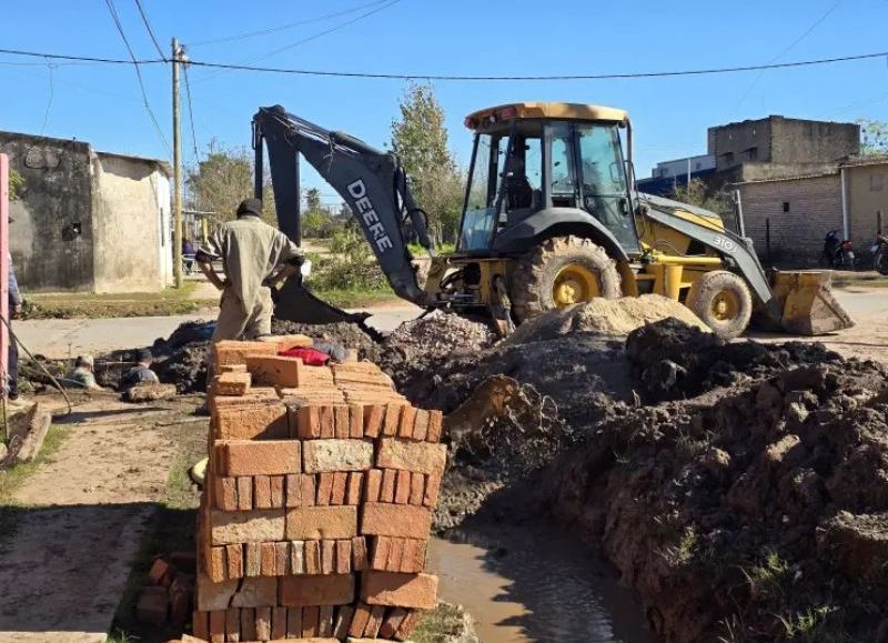 Sáenz Peña avanza con obras para mejorar el drenaje y prevenir anegamientos en la zona Sur
