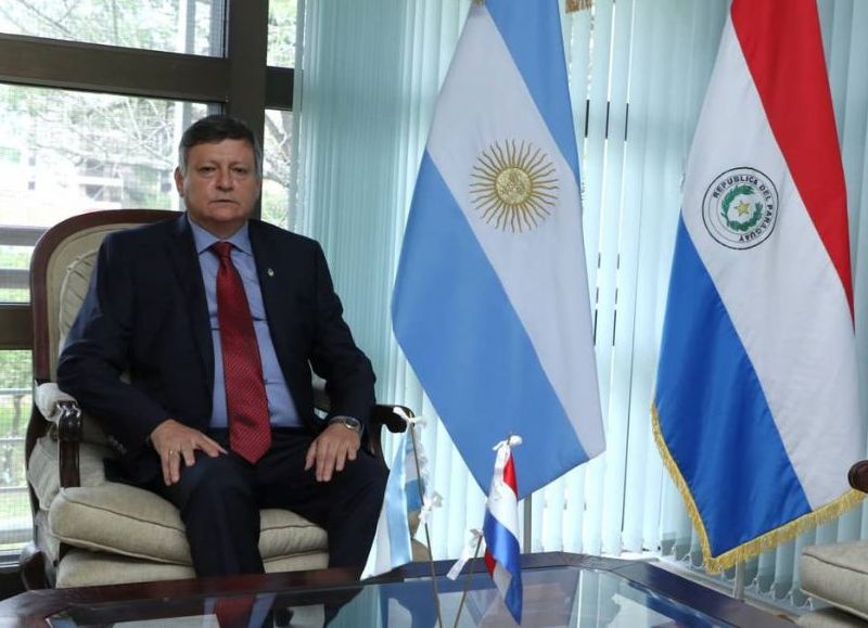 Las trabajadoras de la embajada en Paraguay dijeron basta: Domingo Peppo y su esposa fueron denunciados por maltrato