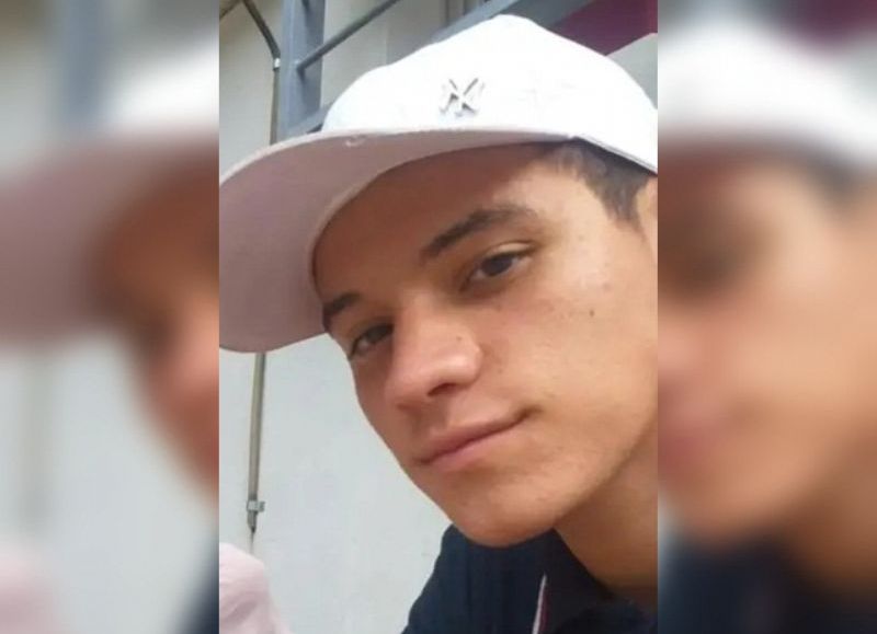 Buscan intensamente a un adolescente de 16 años desaparecido en La Leonesa