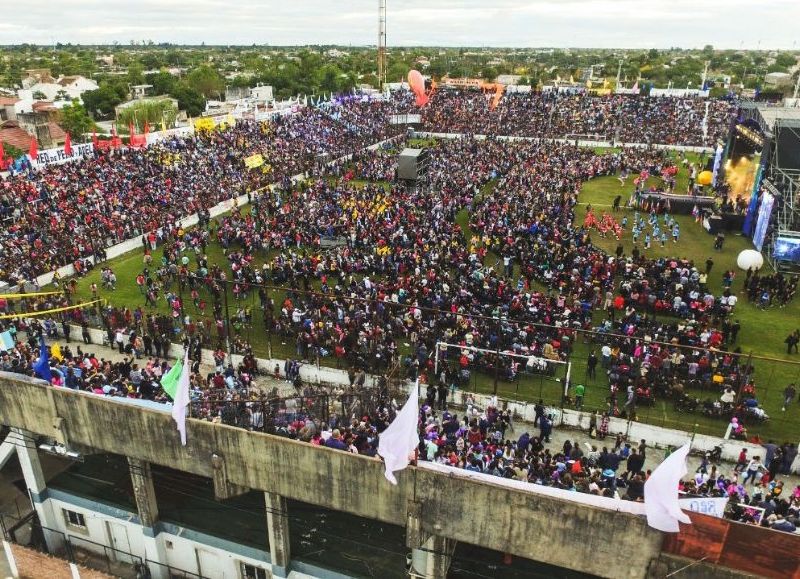 Chaco For Ever invadido por 35 mil personas en el cierre del Festival de la Familia