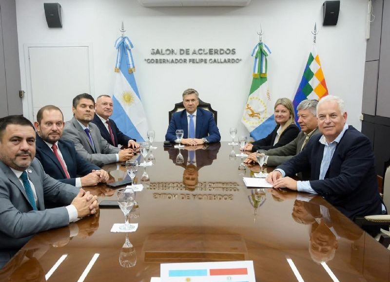 La provincia refuerza lazos con Paraguay y avanza en proyectos estratégicos