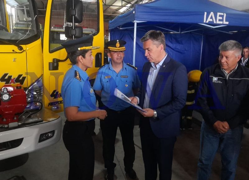 El Gobierno provincial inauguró las refacciones en la estación de bomberos de Resistencia