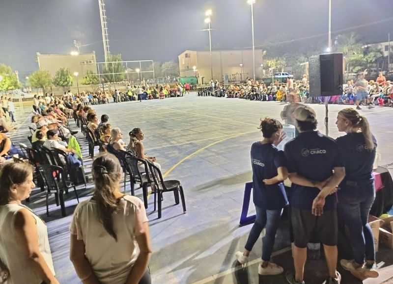 Realizaron el primer "Fogón del encuentro" en el Polideportivo Jaime Zapata