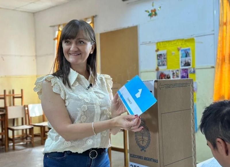 #Elecciones2025: Silvana Schneider aseguró que “la forma de hablar en democracia es con el voto”