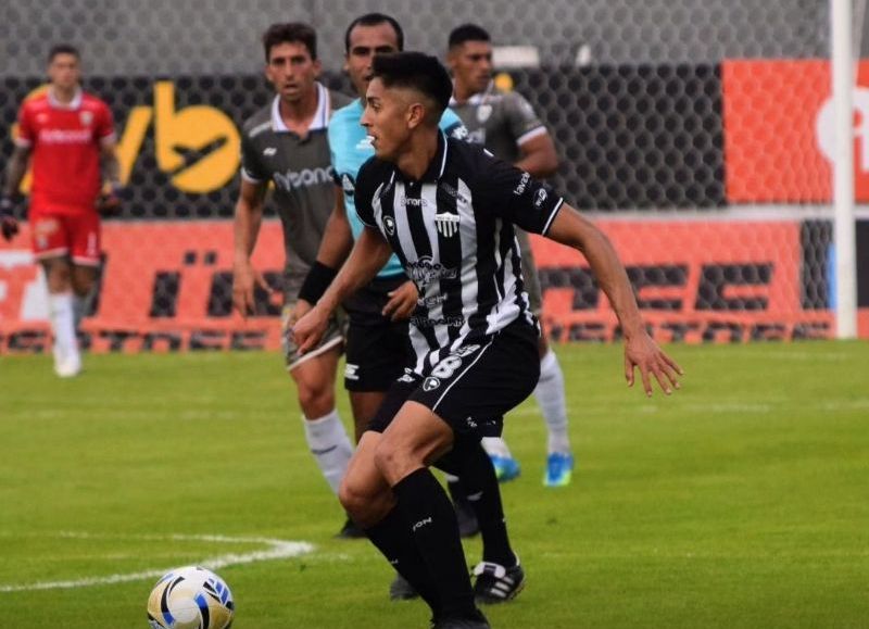 Chaco For Ever se trajo un empate de su visitante a Estudiantes en Caseros