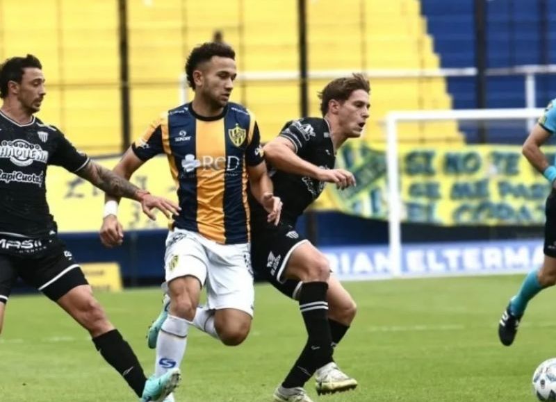 El "Negro" no le encuentra la vuelta fuera de casa: cayó ante Atlanta por 1 a 0