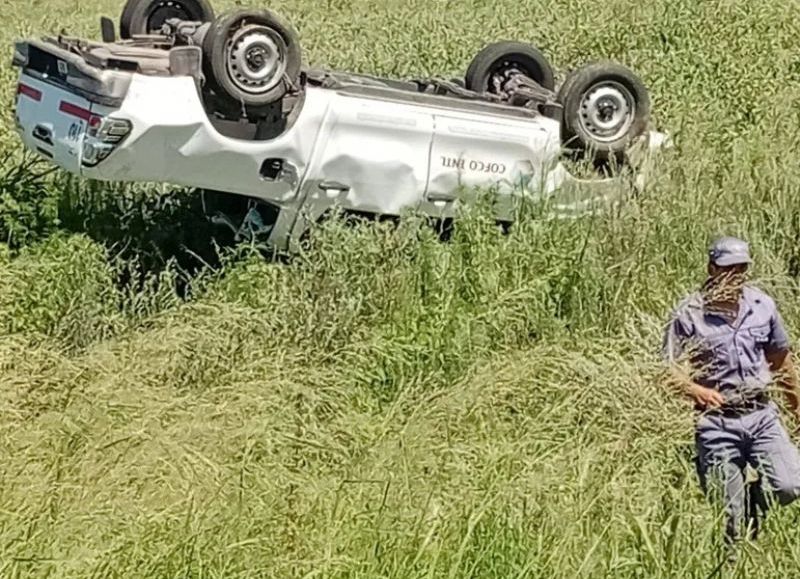 Una camioneta despistó y volcó en la Ruta 89, cerca de General Capdevilla