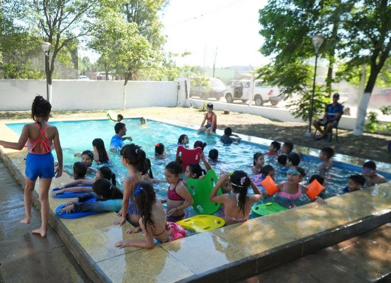 Presidencia de la Plaza abrió el Complejo Aqua con gran convocatoria infantil