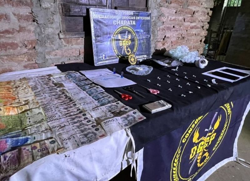 Detuvieron a dos mujeres que comercializaban drogas en Corzuela