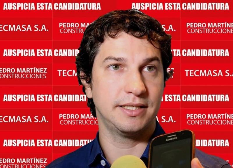 Diego Arévalo no se quiere ensuciar los zapatos ni que embarren las camionetas