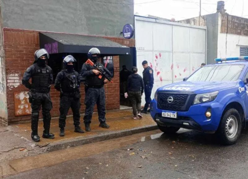 Rastrearon una billetera robada de Resistencia a Córdoba y atraparon a los sospechosos