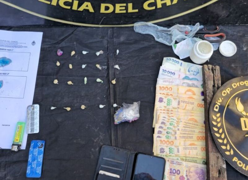 Detuvieron a un hombre y secuestraron cocaína en Colonia Aborigen