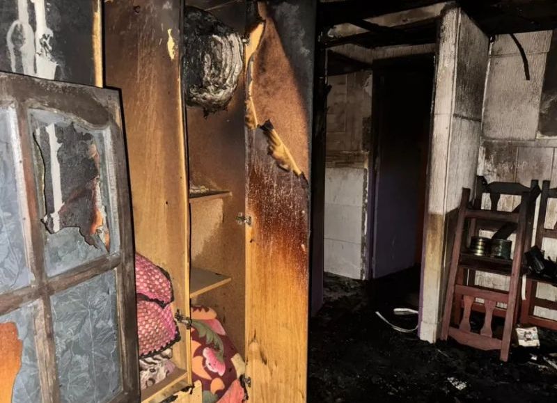 Una vivienda deshabitada se incendió por completo en Puerto Vilelas