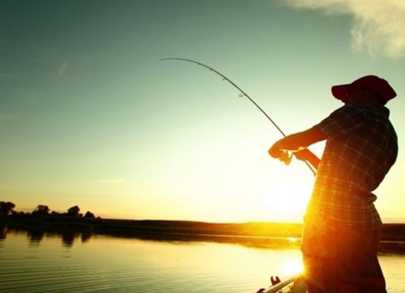 Las licencias de pesca deportiva de la provincia tendrán validez en el litoral