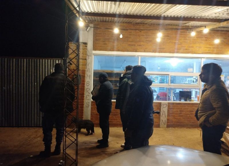Desarticularon una fiesta clandestina con 300 personas en Resistencia