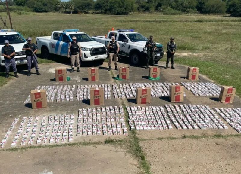 La Policía y Prefectura Naval frustraron el ingreso de cigarrillos de contrabando en Puerto Bermejo