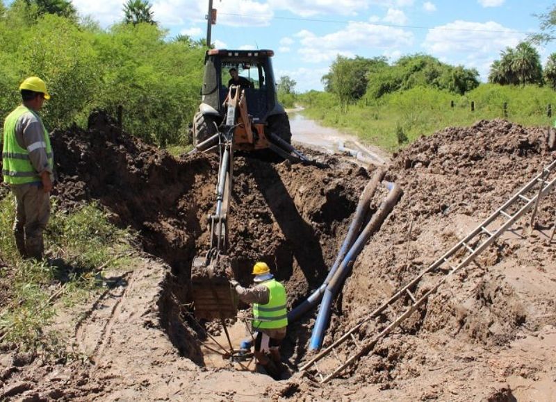 Sameep repara una rotura en el Acueducto Norte que afecta a tres localidades